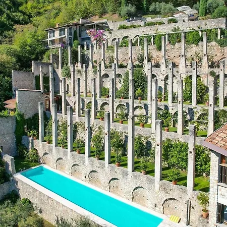 Le Ravere Luxury Mini-resort - A Structure For 12 Villa *