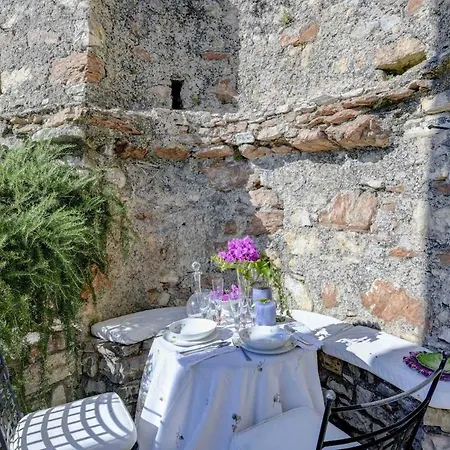 Villa Le Ravere Luxury Mini-resort - A Structure For 12 *