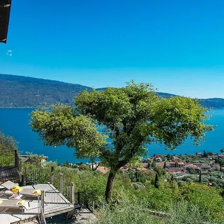 Le Ravere Luxury Mini-resort - A Structure For 12 Villa Gargnano